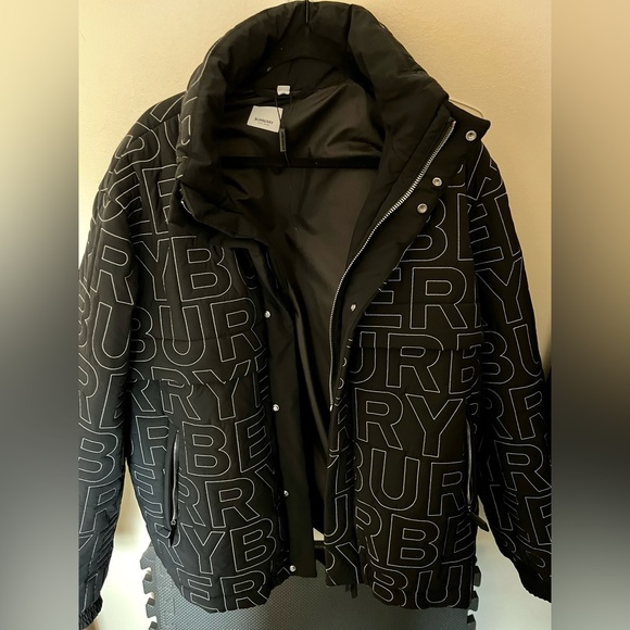 Men’s xl Burberry jacket